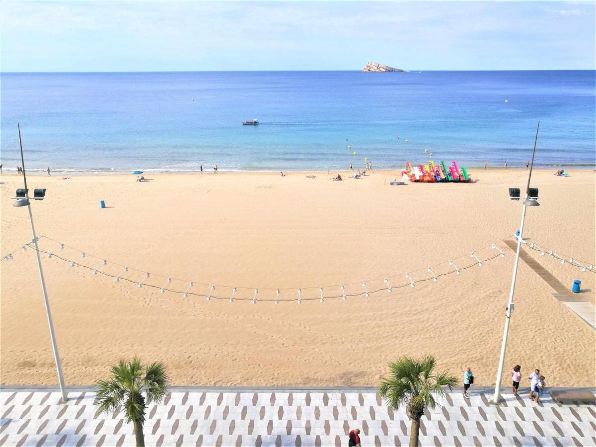Primera Linea De Playa Frente Al Mar Benidorm Exterior photo
